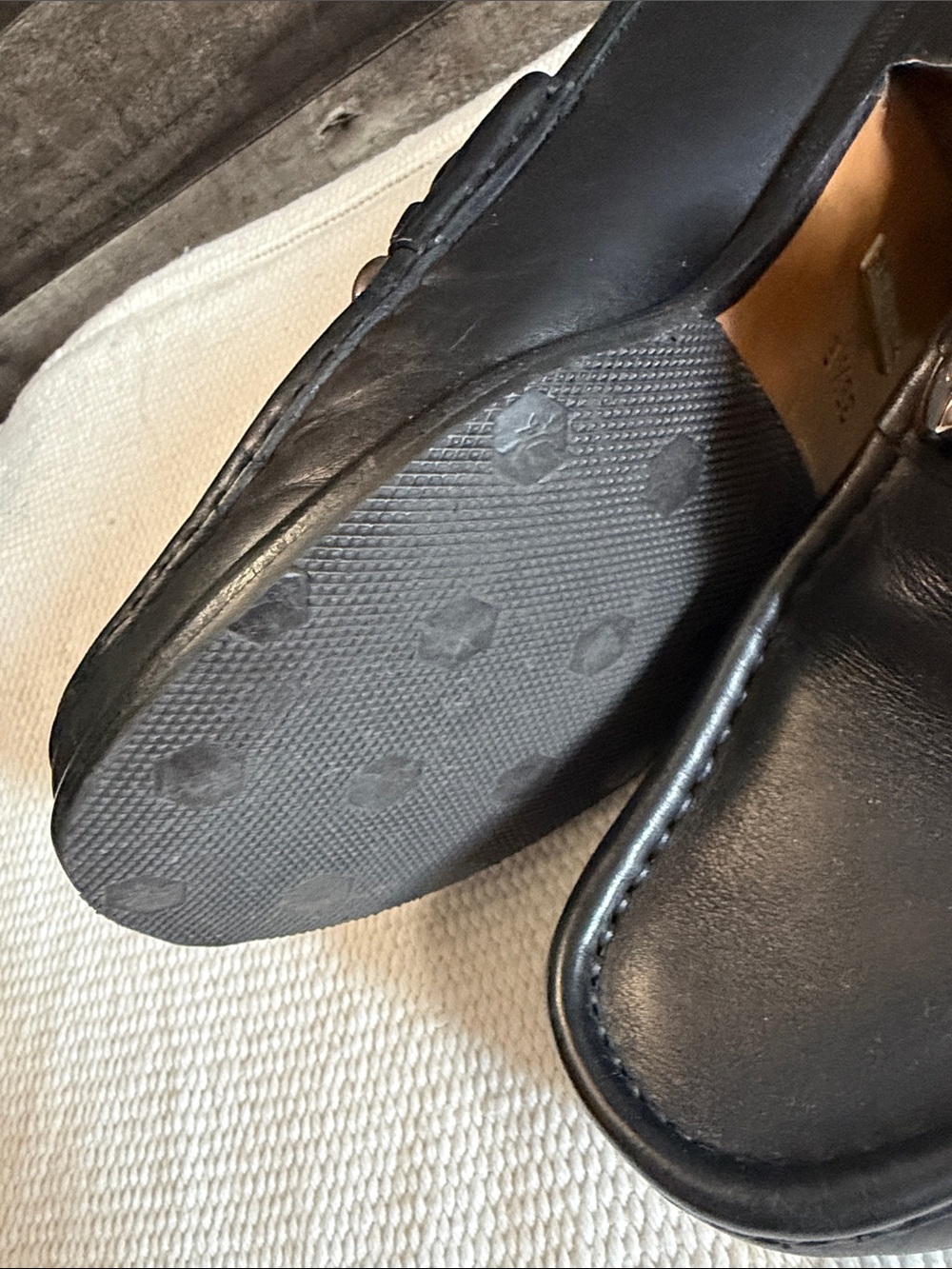 Gucci Black Leather Horsebit Slip-On Loafers - Picture 12 of 12